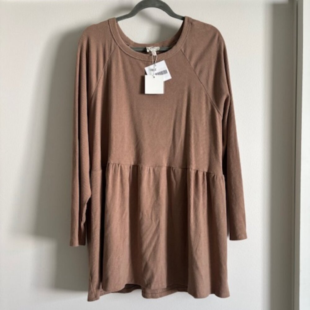 Hayden Babydoll top with button down the back size 1X